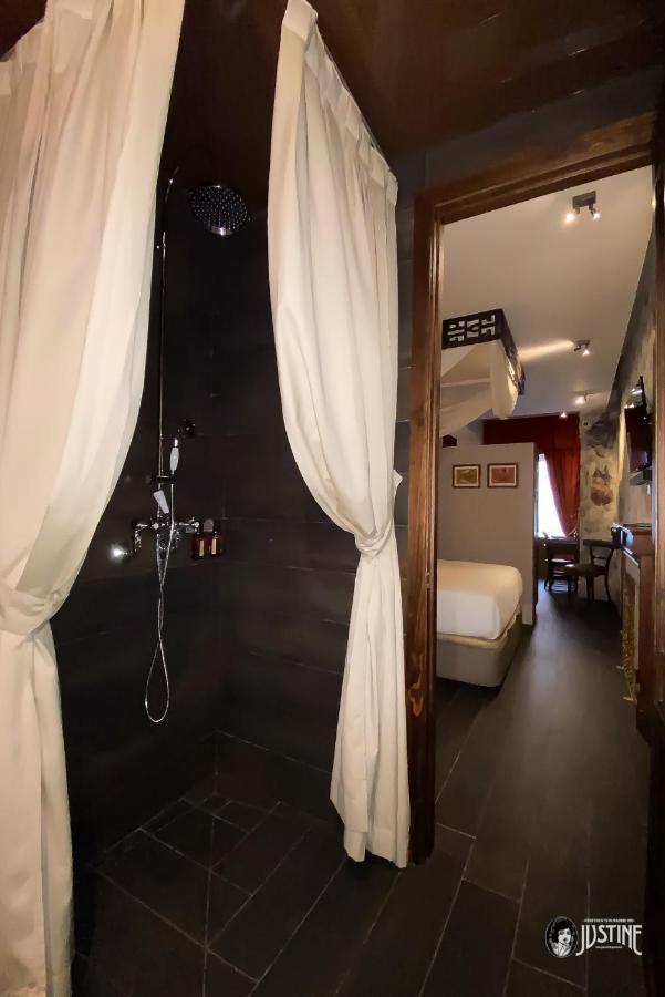 Suite Opium Den By Justine Apartments Apartamento Turistico En Madrid Rio Luaran gambar